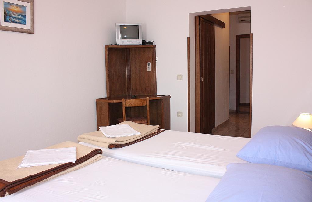 Mb Bed&Breakfast 帕格 客房 照片